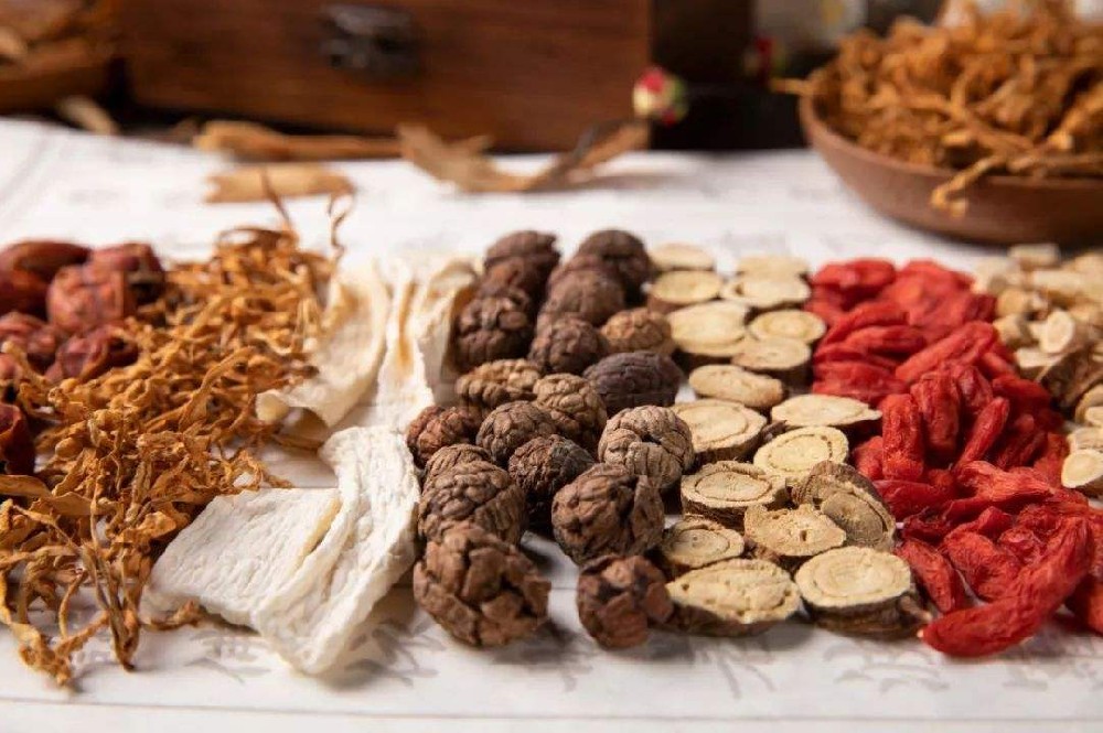 Naisida奈斯達高溫烘干機在中藥材行業(yè)的烘干應(yīng)用