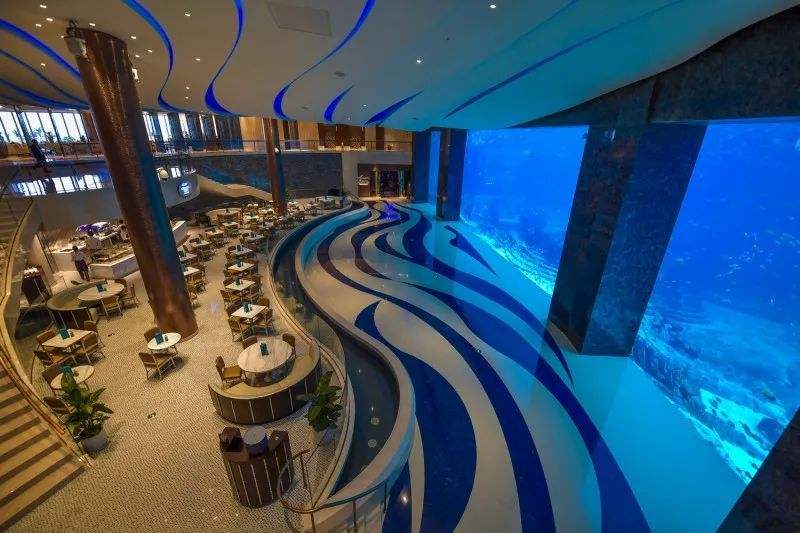 酒樓餐廳廚房陰雨天地面潮濕怎么辦？